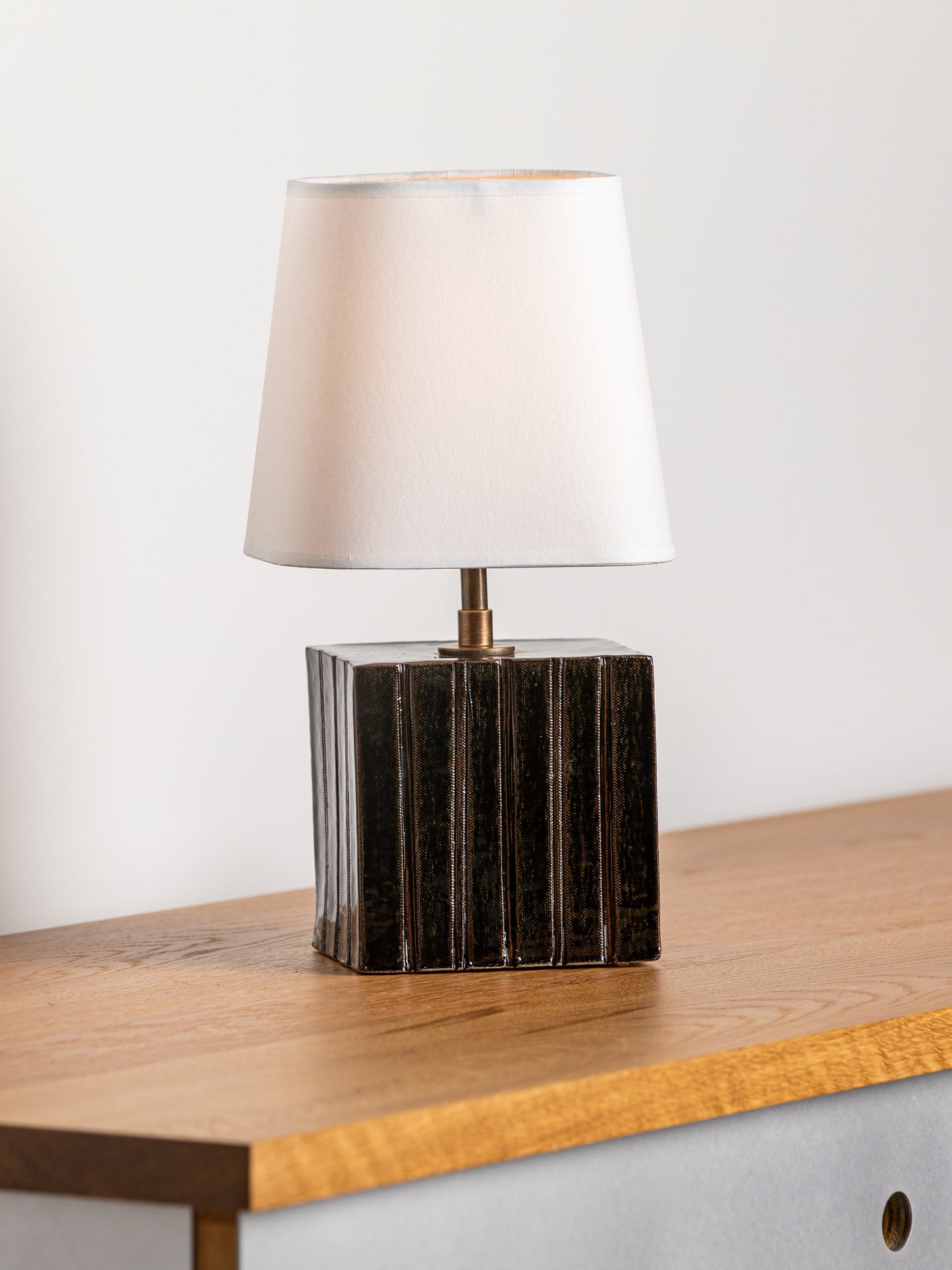 Finch Table Lamp