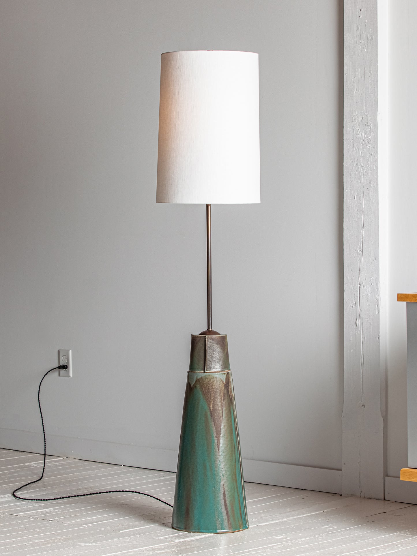 Wayne Floor Lamp