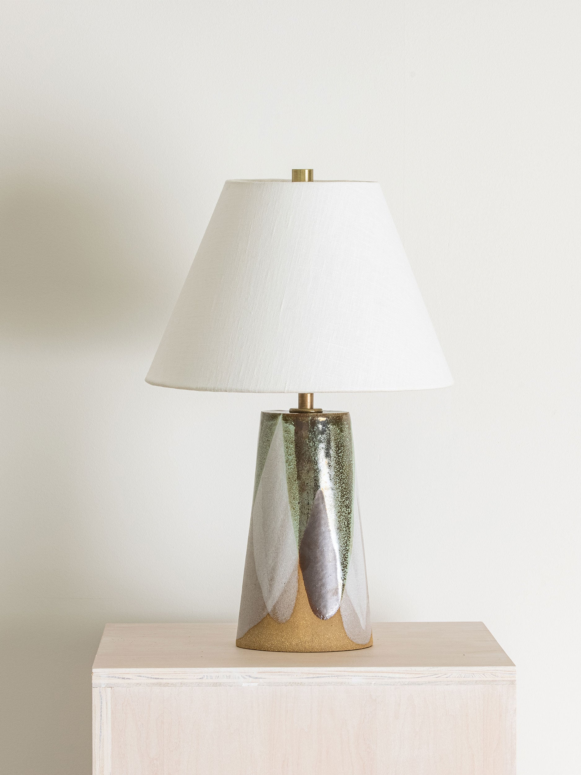 Small TRI Table Lamp, Two Glazes – Dumais Made