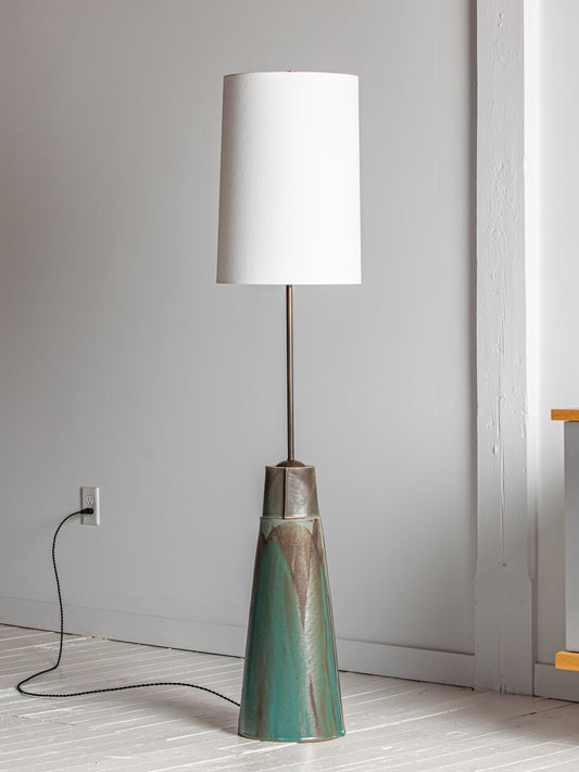 Wayne Floor Lamp