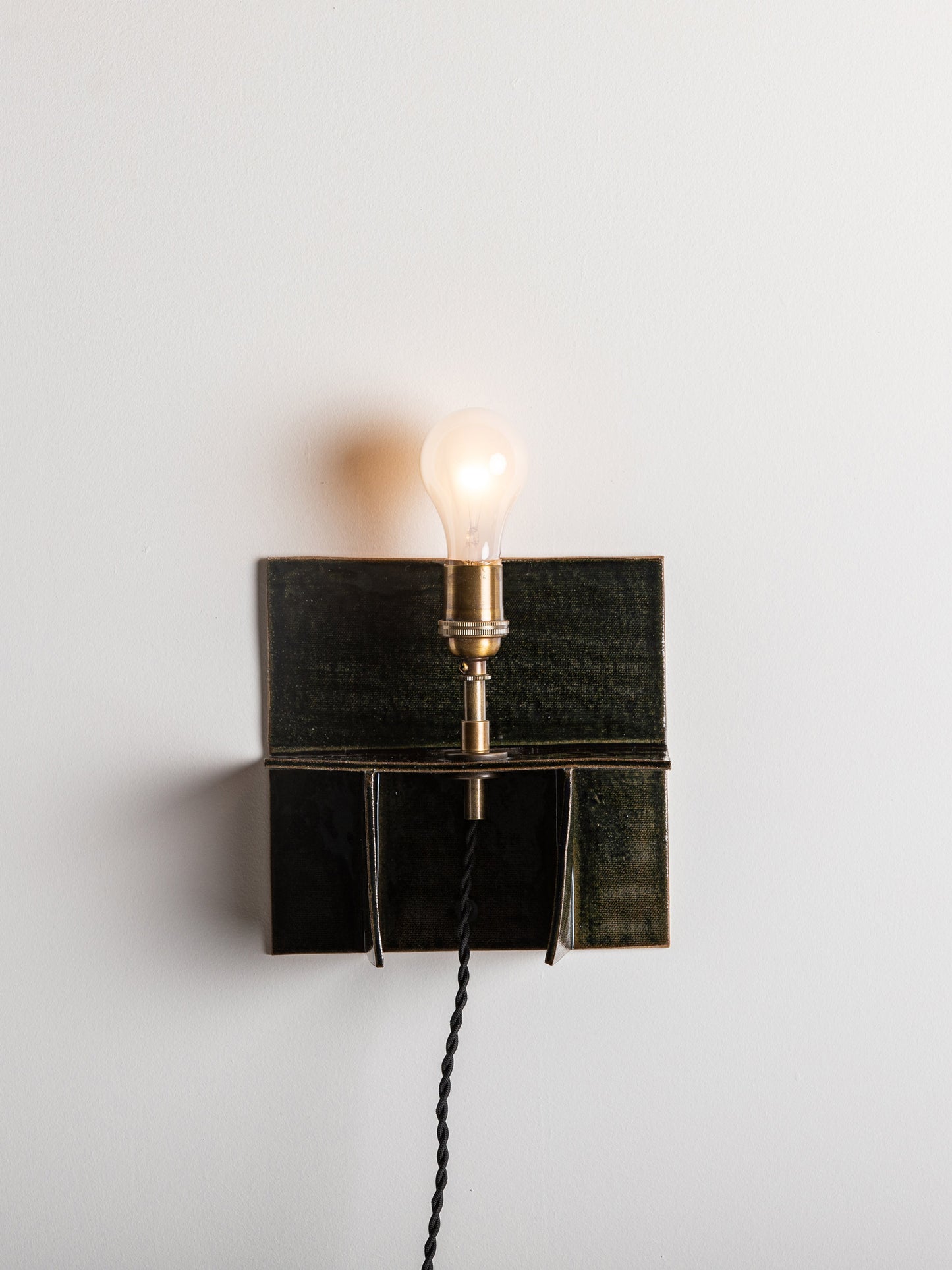 Nomad Sconce