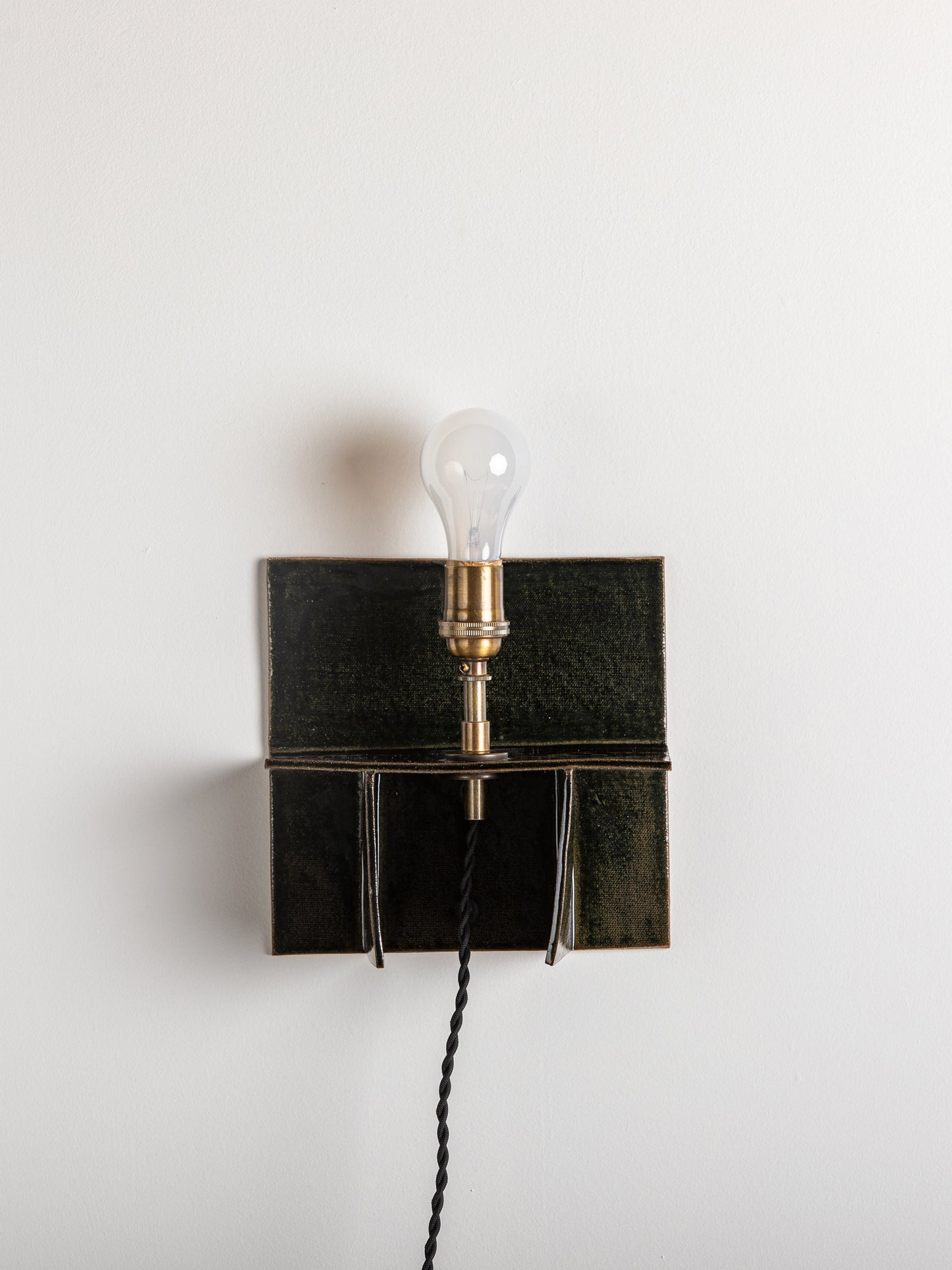 Nomad Sconce